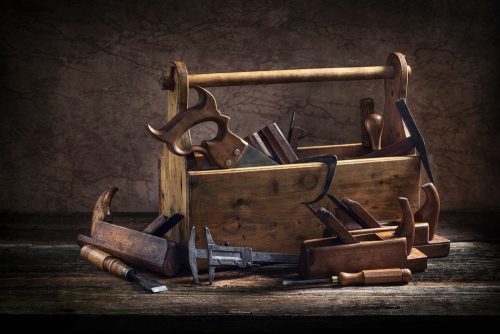 ReferenceTools - old fashioned wooden tool box - SV Partners